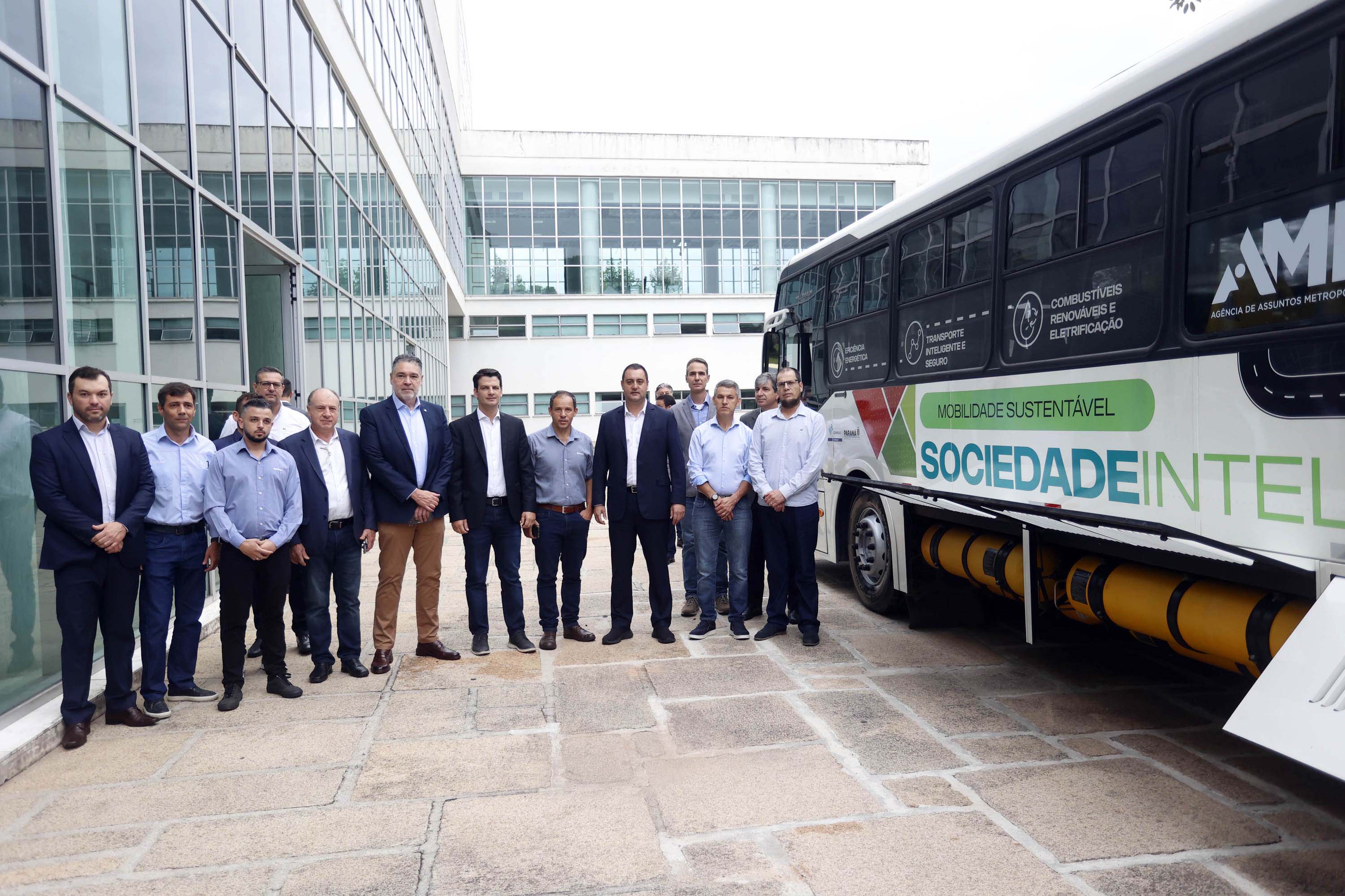 PARANÁ INICIA TESTE COM ÔNIBUS MOVIDO A GNV NO TRANSPORTE METROPOLITANO